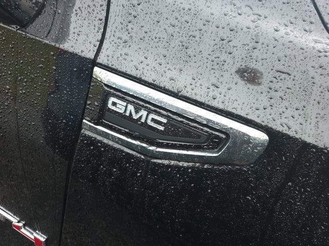 2021 Gmc Yukon AT4 photo 2