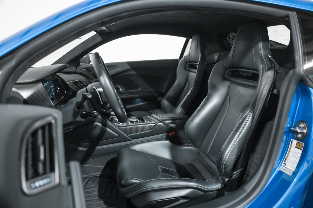 2017 Audi R8 5.2 V10 Plus Coupe photo 26