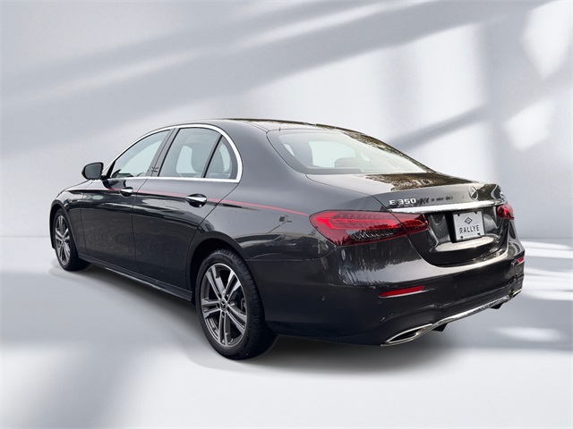 2022 Mercedes Benz E 350 4MATIC photo 3