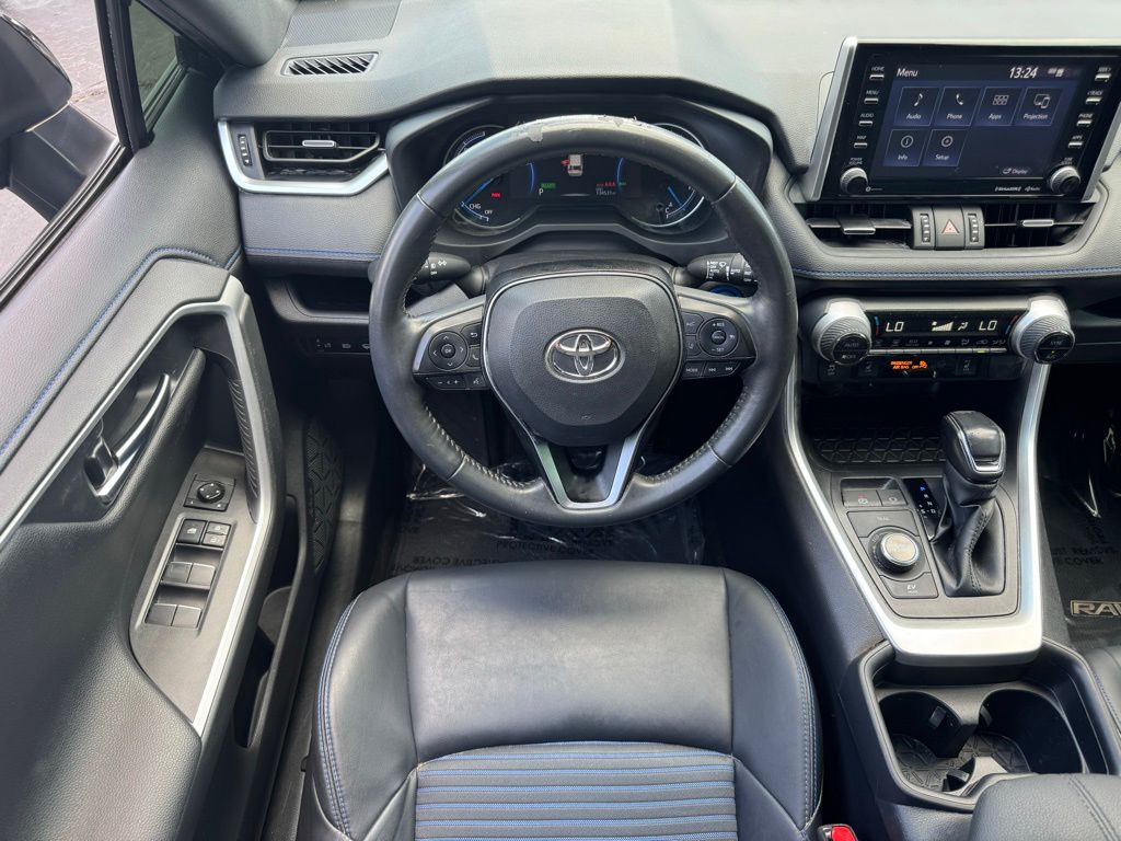 2021 Toyota RAV4 Hybrid XSE photo 11