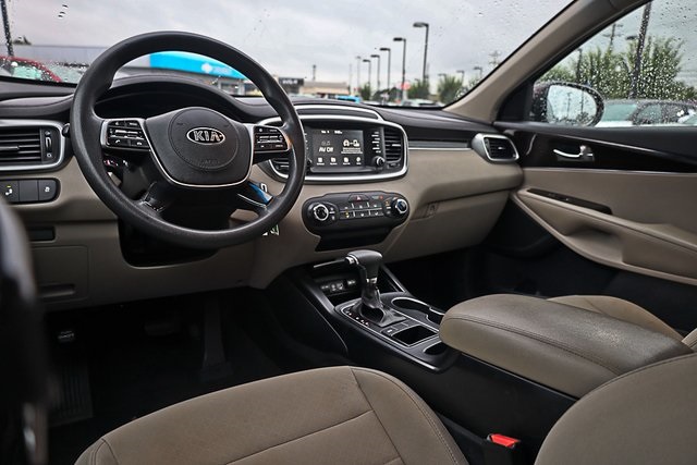 2019 Kia Sorento LX photo 18