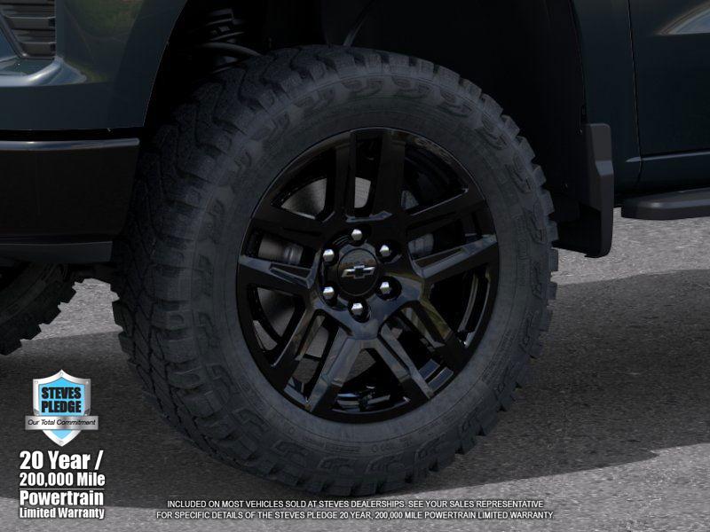 2026 Chevrolet Silverado Custom Trail Boss photo 9