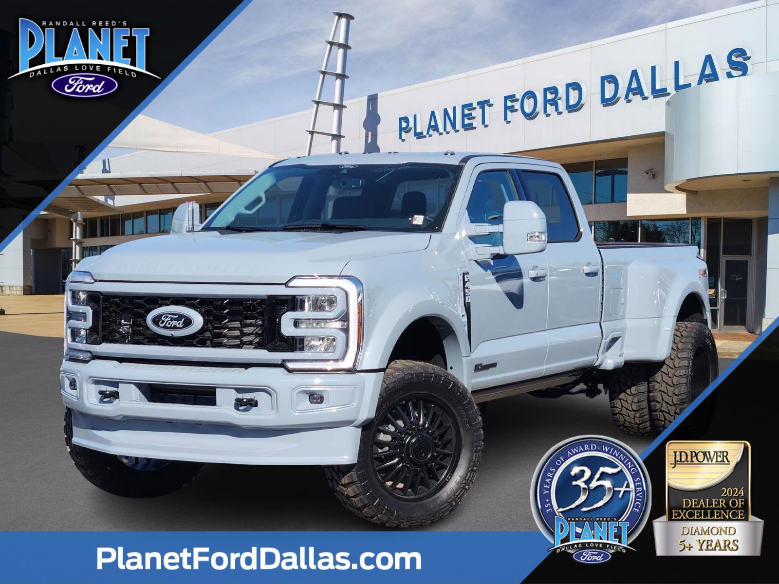 2026 Ford F-450 Super Duty Lariat's photo