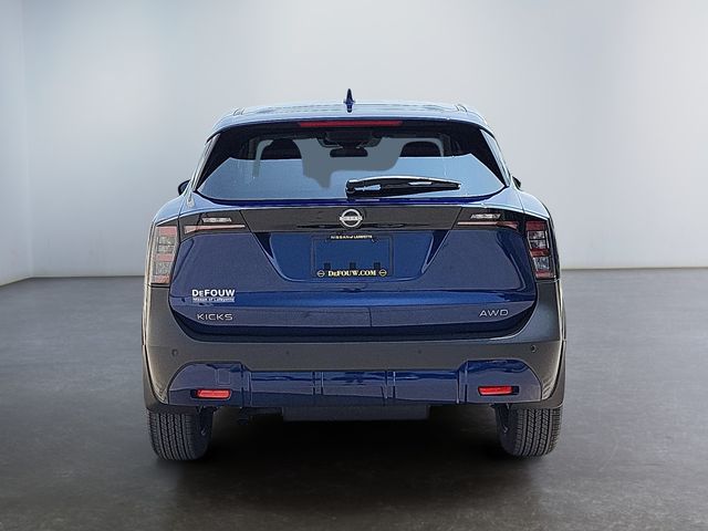 2025 Nissan Kicks SV photo 4