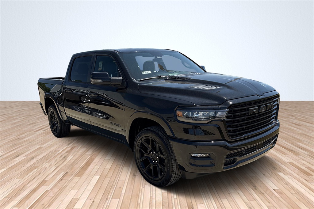 2025 Ram 1500 Laramie photo 3
