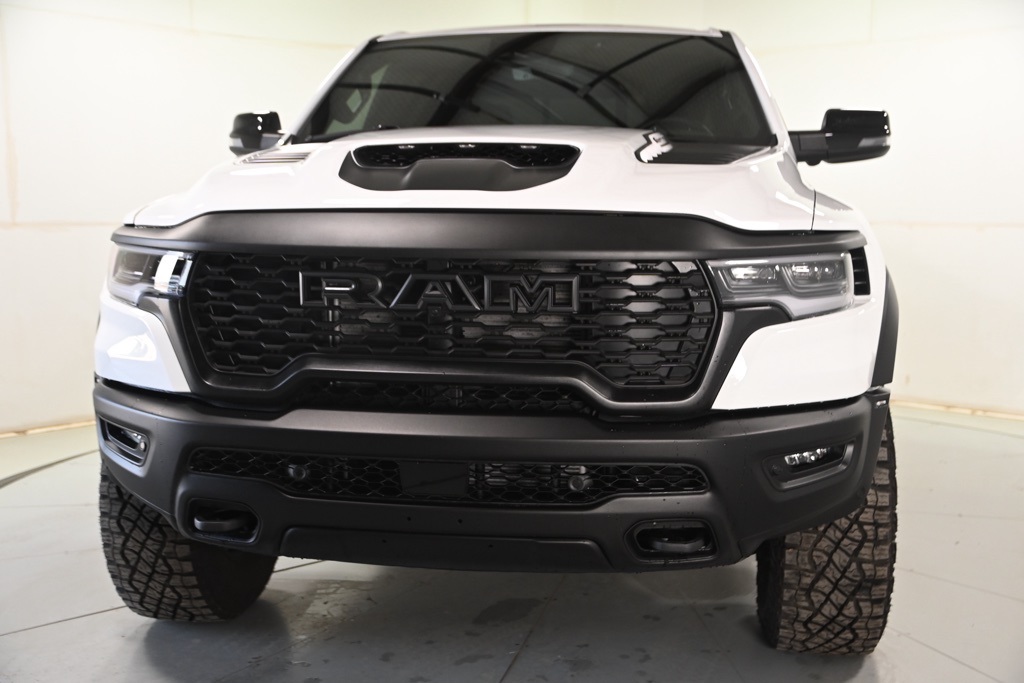 2025 Ram 1500 RHO photo 3