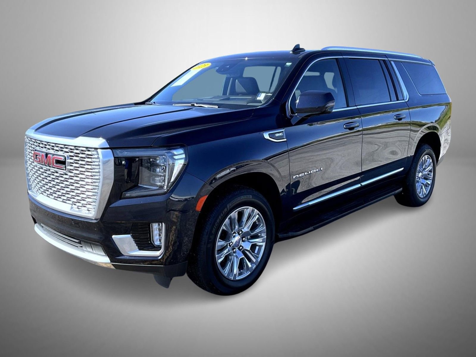 2023 GMC Yukon XL Denali's photo