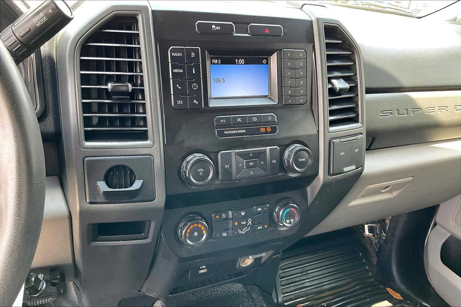 2021 Ford F-350 XL photo 33