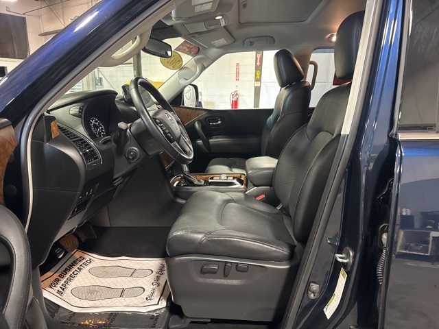2024 Nissan Armada SL photo 9