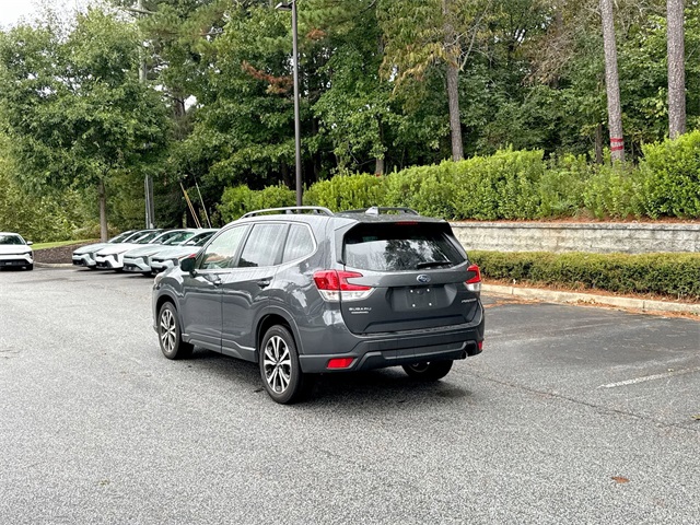 2022 Subaru Forester Limited photo 3
