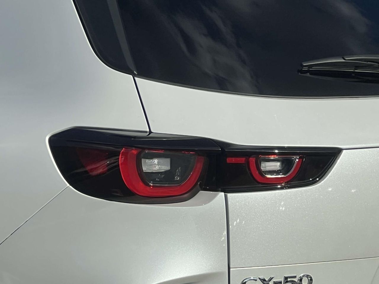 2023 Mazda CX-50 2.5 Premium Plus photo 8