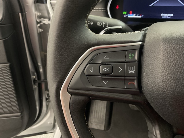 2024 Jeep Grand Cherokee Altitude photo 11