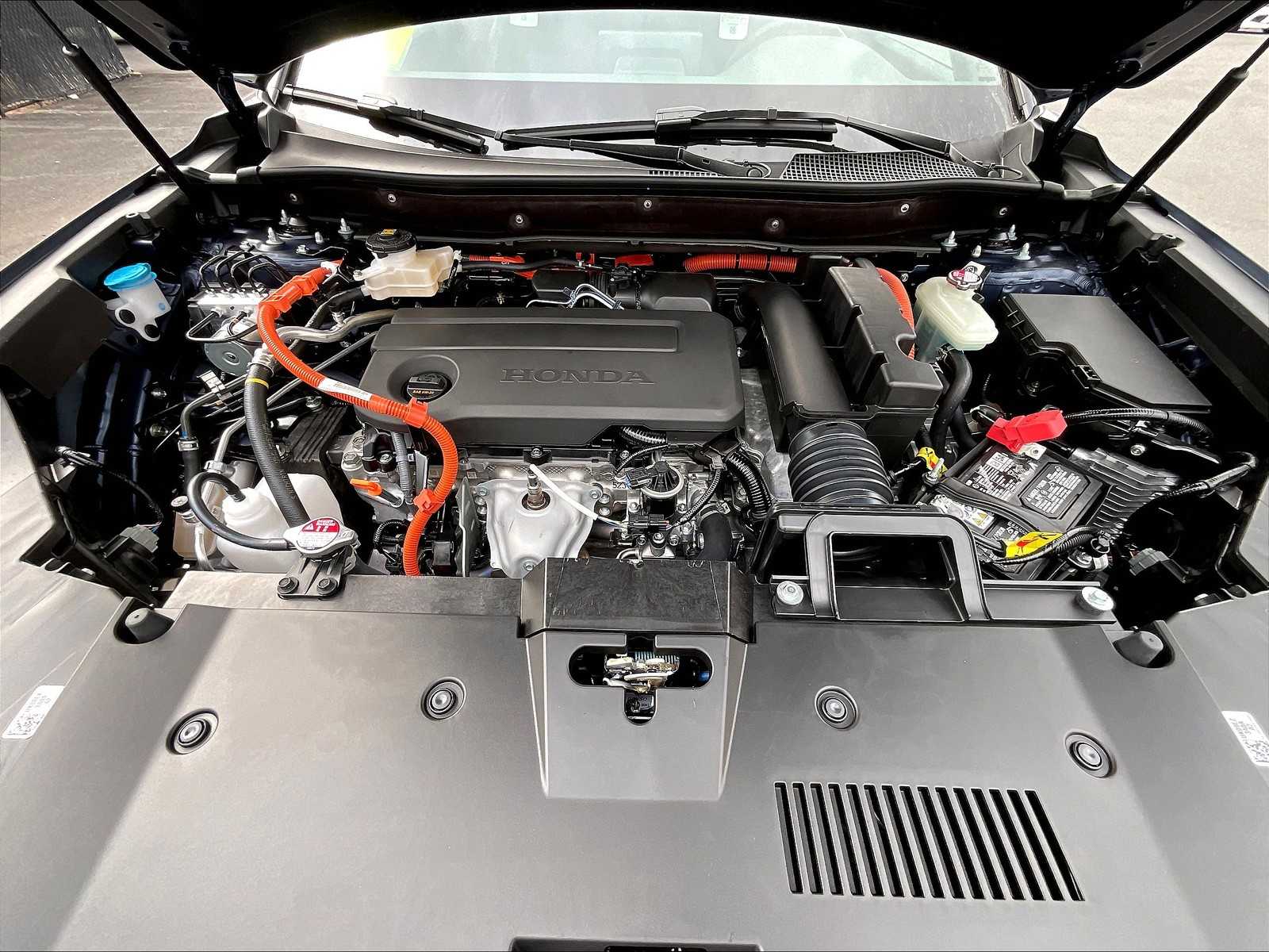 2026 Honda CR-V Hybrid Sport Touring photo 15