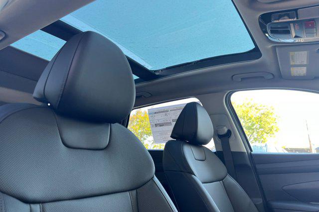 2025 Hyundai Tucson Hybrid SEL Convenience photo 15