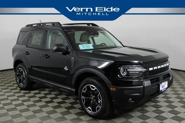 2025 Ford Bronco Sport Outer Banks's photo