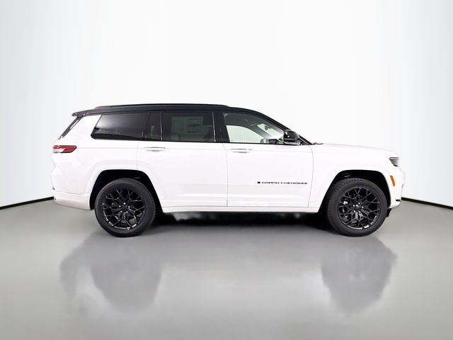 2025 Jeep Grand Cherokee L Summit photo 8
