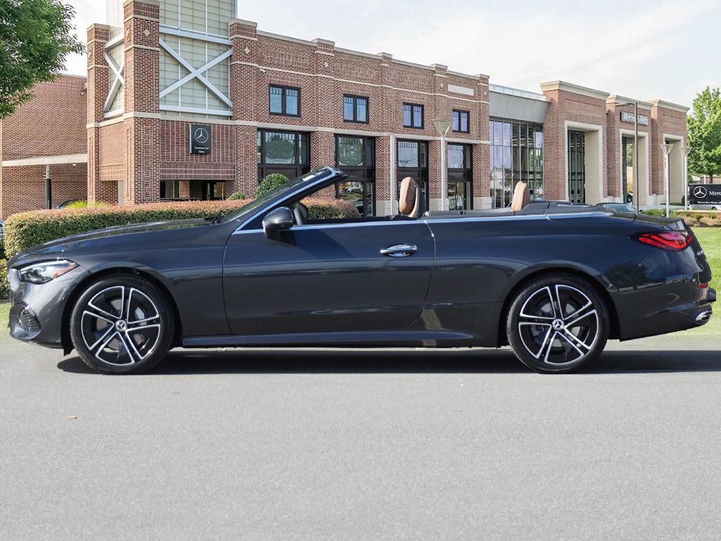 2026 Mercedes Benz CLE 300 4MATIC Cabriolet photo 4