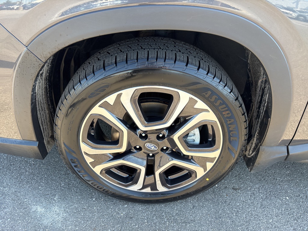 2023 Subaru Ascent Limited photo 8