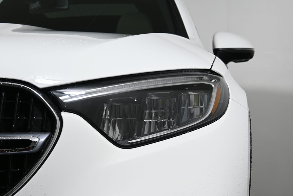 2025 Mercedes Benz GLC 300 4MATIC photo 8