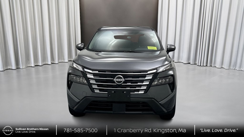 2026 Nissan Rogue SV photo 2