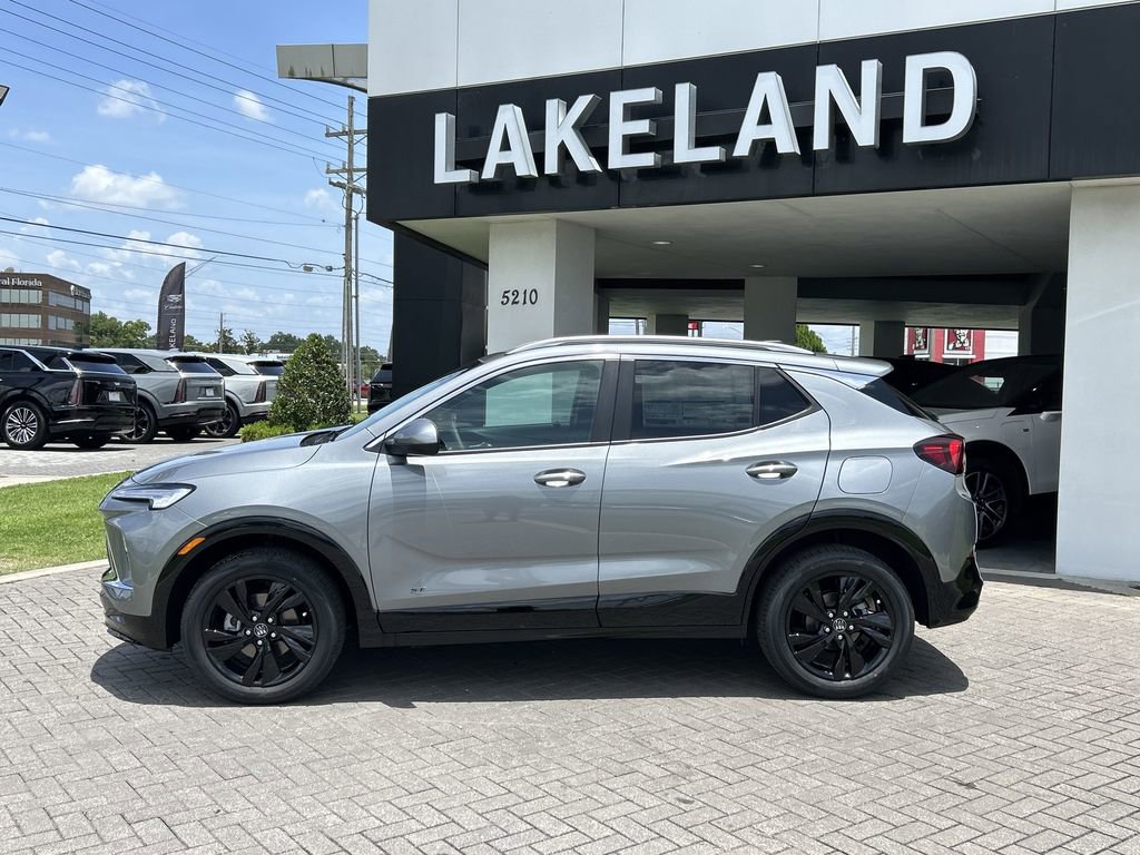 2026 Buick Encore GX Sport Touring photo 2