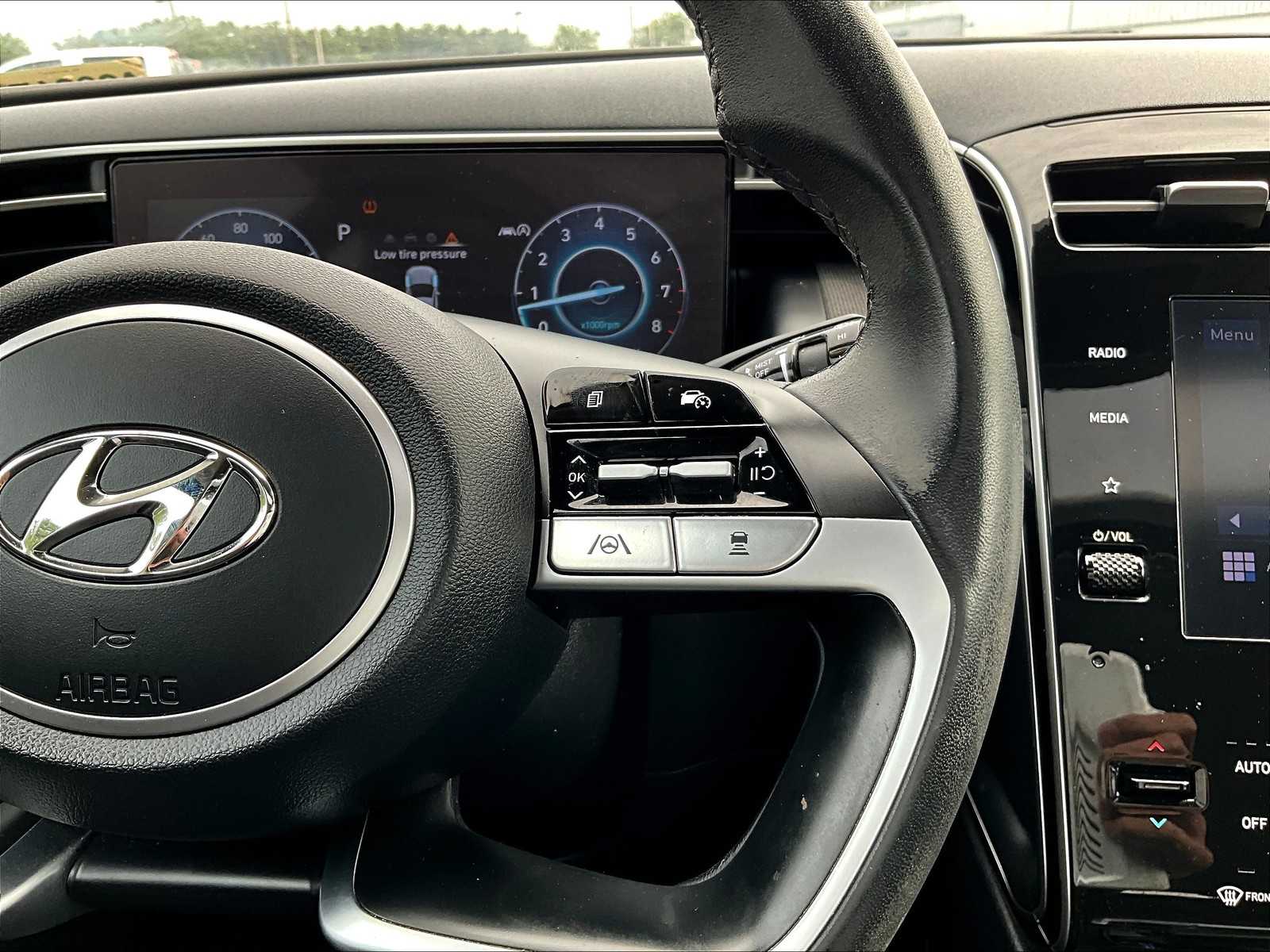 2022 Hyundai Tucson SEL Convenience photo 24