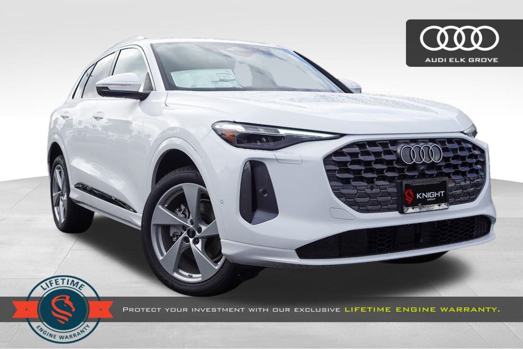 2025 Audi New Q5 Premium Plus's photo