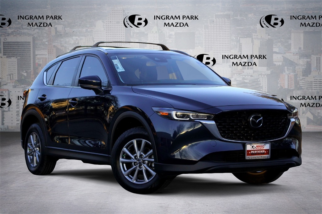 2022 Mazda CX-5 S Preferred package's photo