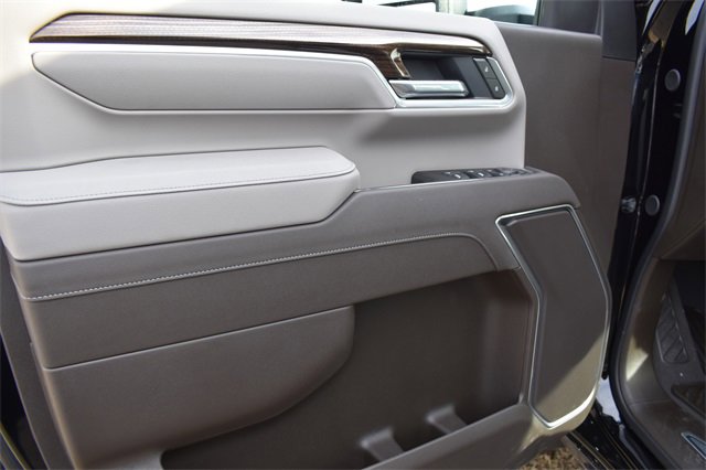 2025 Chevrolet Silverado 2500HD LT photo 15
