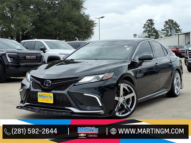 2022 Toyota Camry XSE's photo