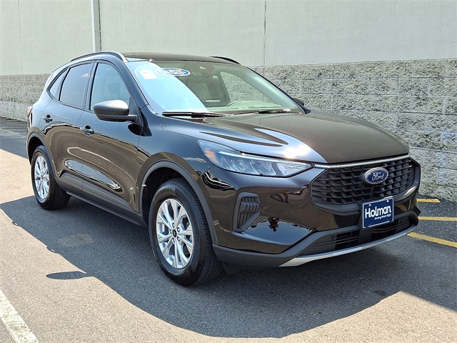 2025 Ford Escape Active photo 2