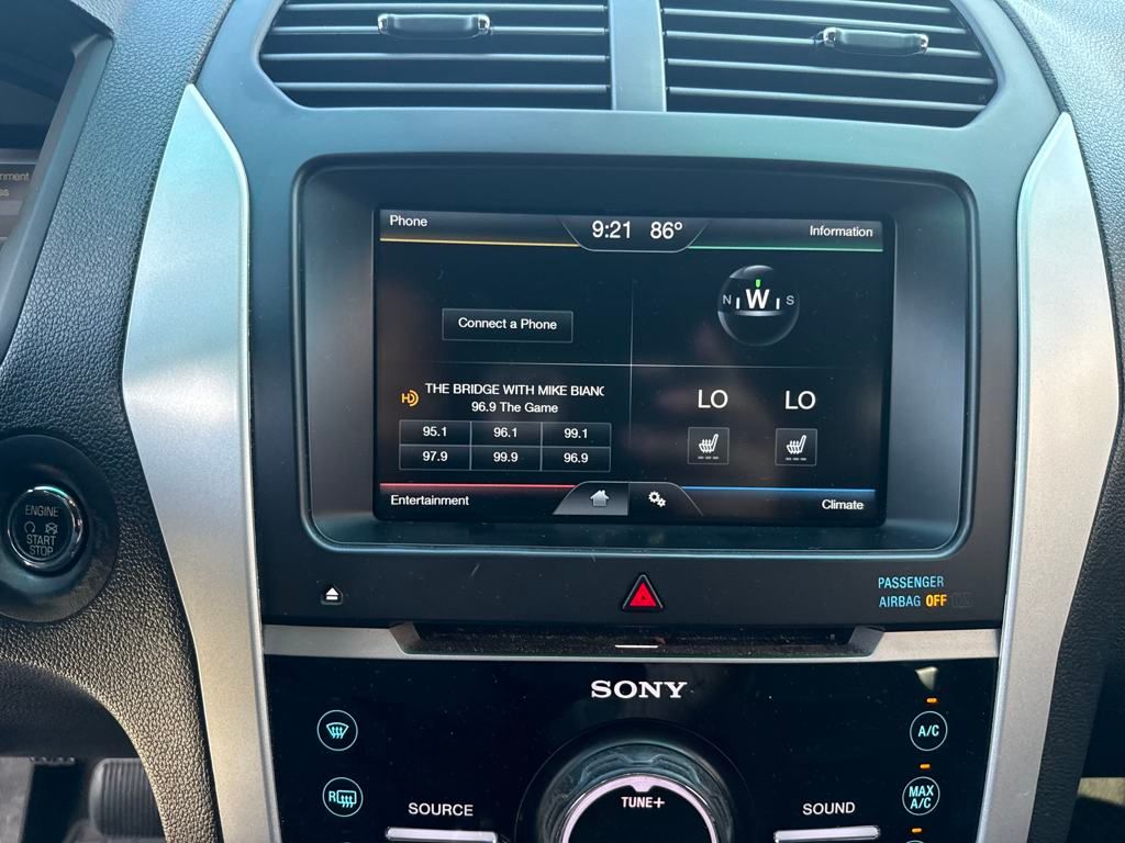 2015 Ford Explorer Limited photo 19