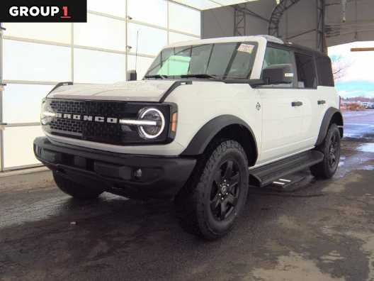 2025 Ford Bronco 4-Door Outer Banks's photo