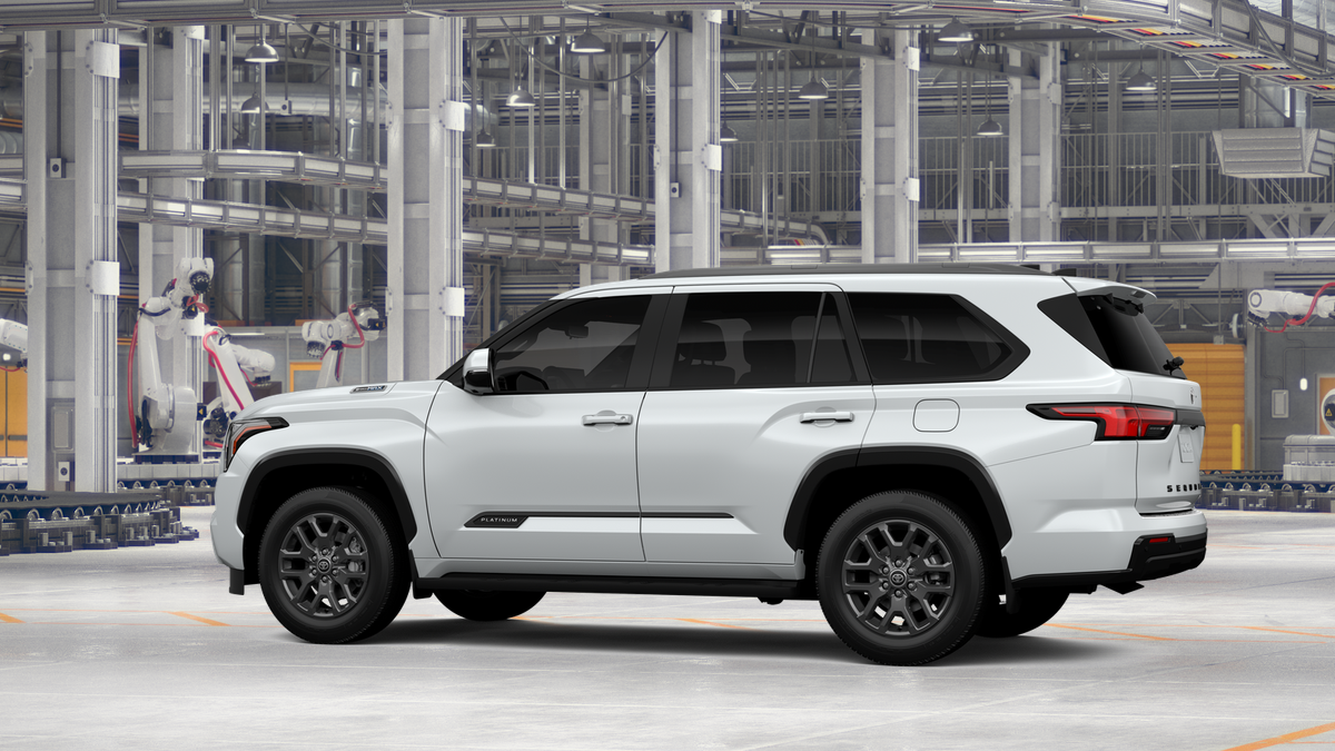 2026 Toyota Sequoia Platinum photo 3