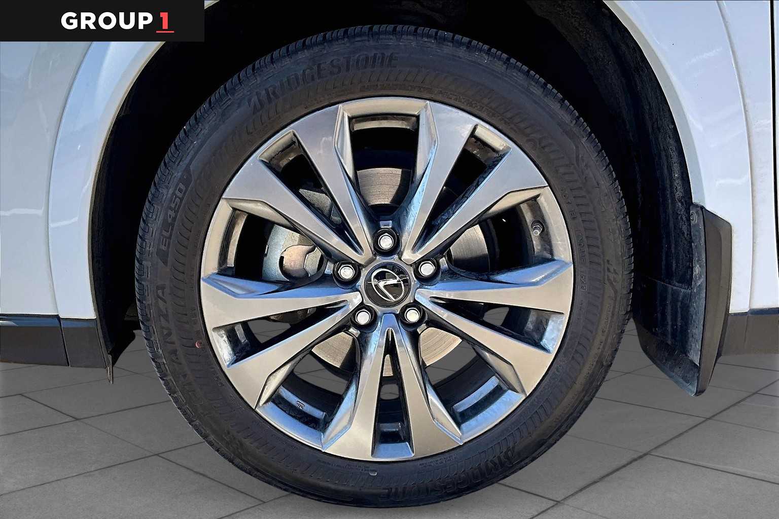 2023 Lexus UX 250h F SPORT Handling photo 9