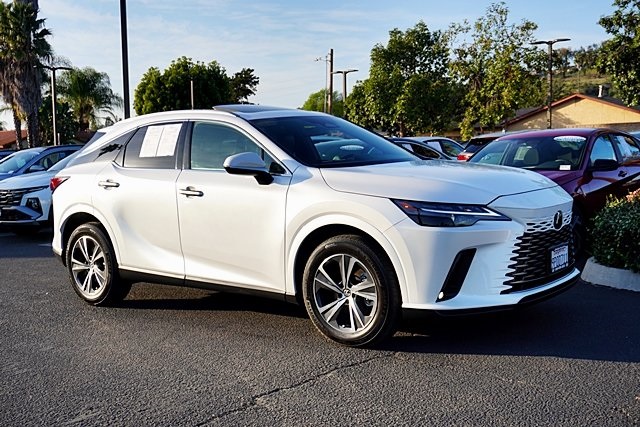 Used 2024 White Lexus 350 image 5