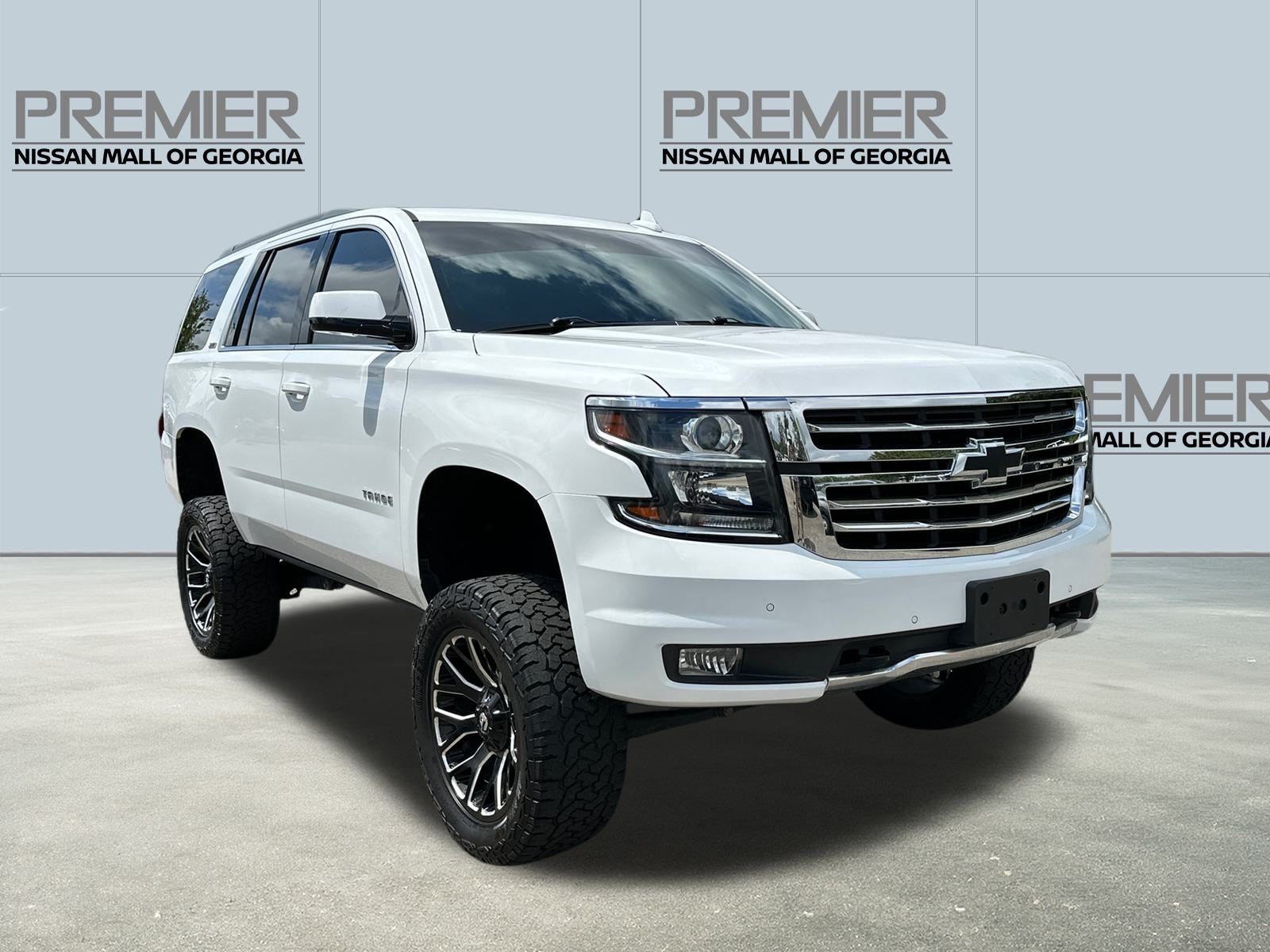 2019 Chevrolet Tahoe LT photo 3