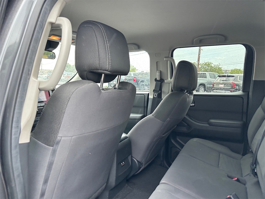 2023 Nissan Frontier SV photo 26
