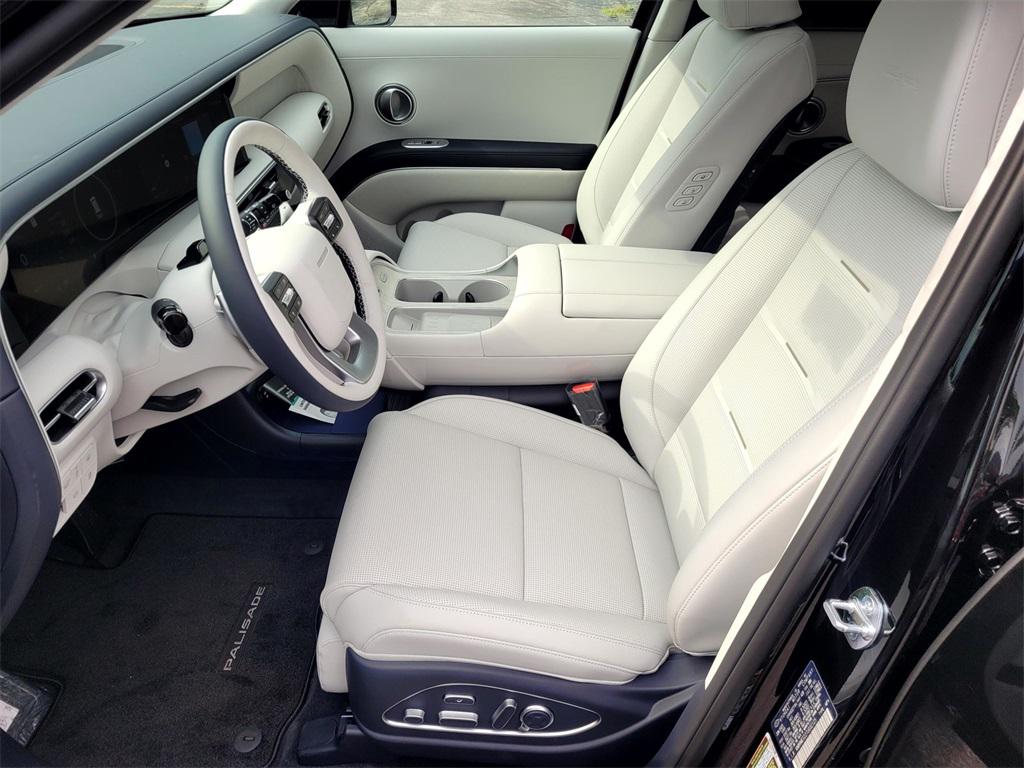2026 Hyundai Palisade Calligraphy photo 13