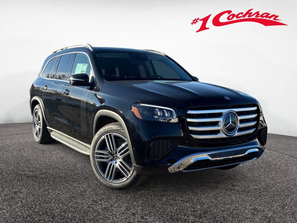 2026 Mercedes-Benz GLS Base's photo