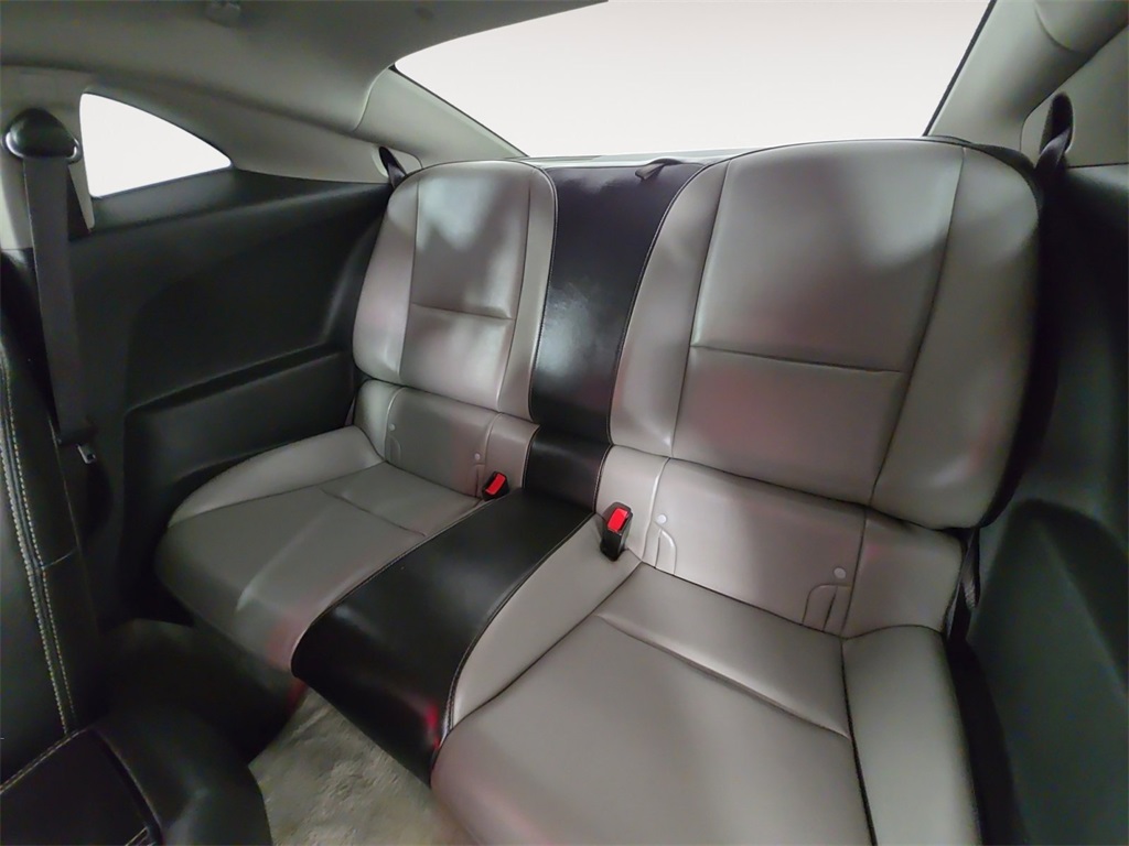 2014 Chevrolet Camaro 2LT photo 13