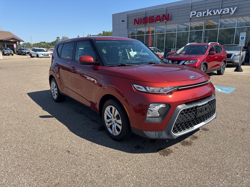 Used 2020 Kia Soul LX with VIN KNDJ23AU8L7060606 for sale in Dover, OH