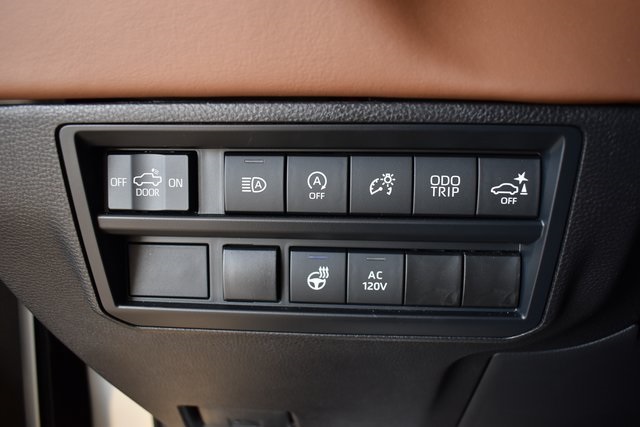 2025 Toyota Tundra 1794 Edition photo 22
