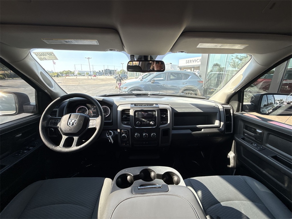 2020 Ram 1500 Classic Tradesman photo 18