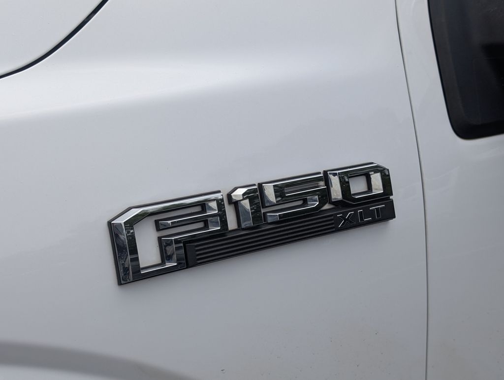 2020 Ford F-150 XLT photo 16