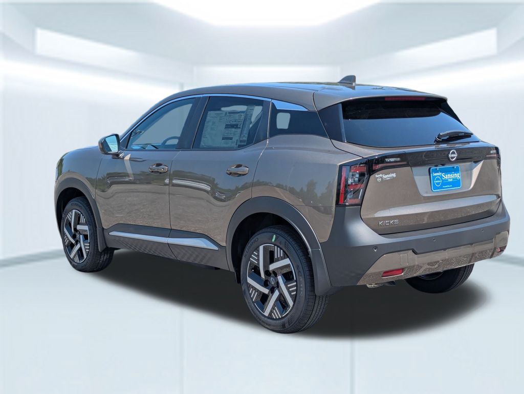 2025 Nissan Kicks SV photo 3
