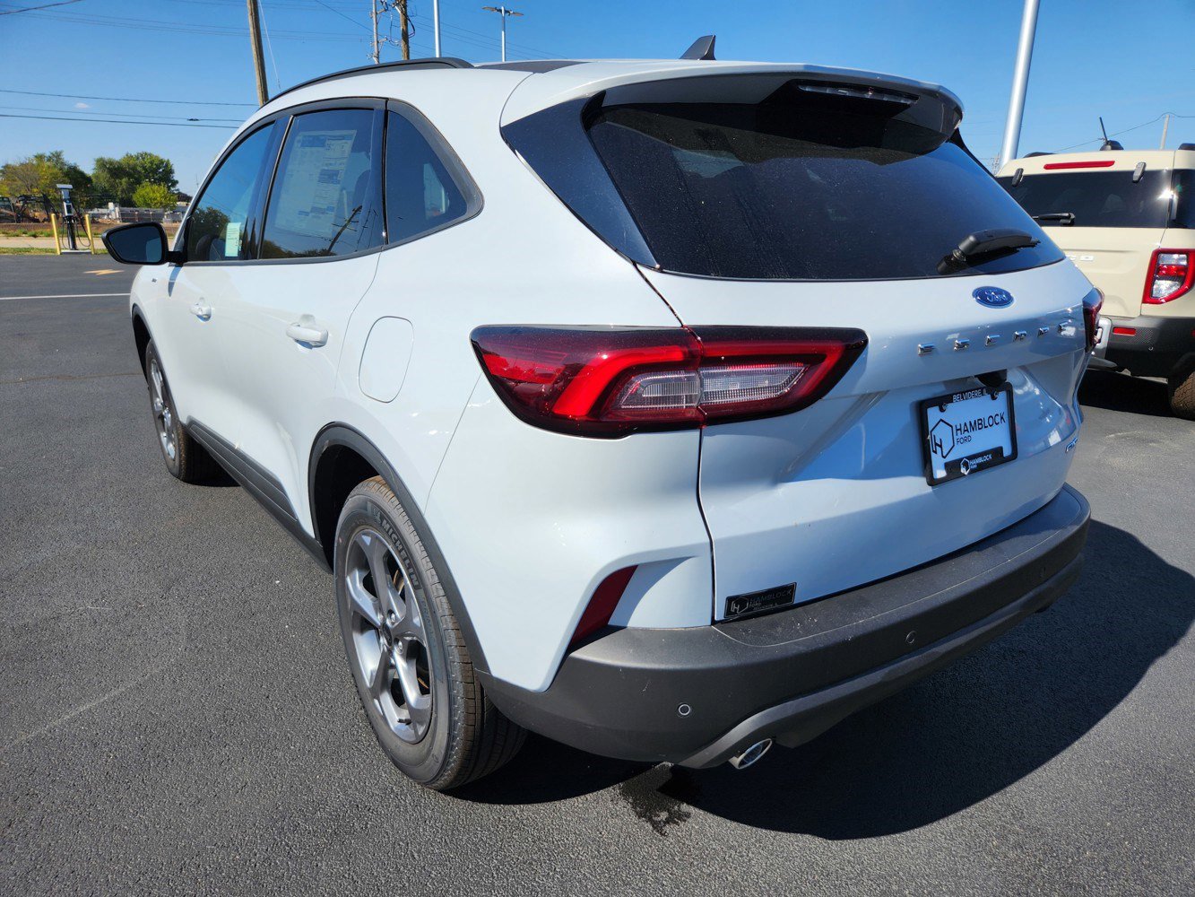 2025 Ford Escape ST-Line photo 5