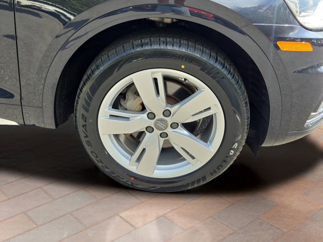 2018 Audi Q5 2.0T Premium photo 25