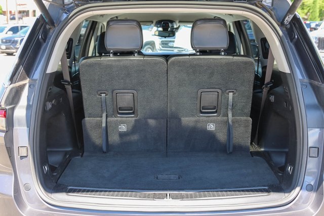 Used 2023 Gray Jeep Limited image 10