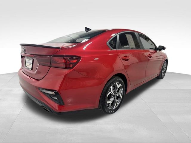 2019 Kia Forte LXS photo 4